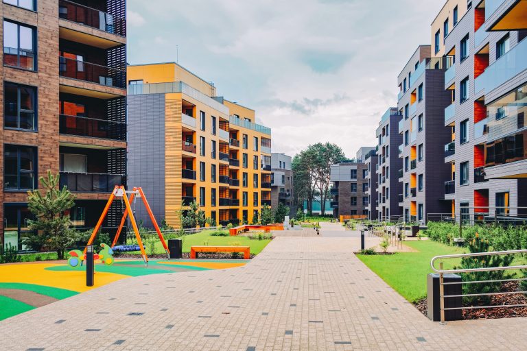 Invest Real Estate VPO